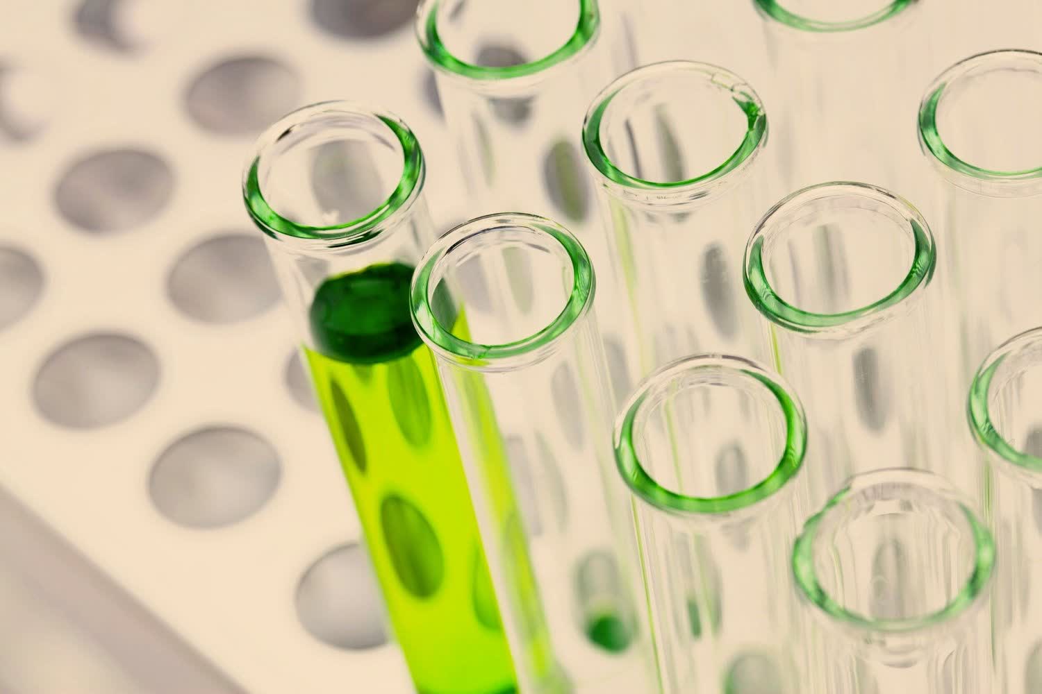 Lab testing vials for Sakti kratom batches